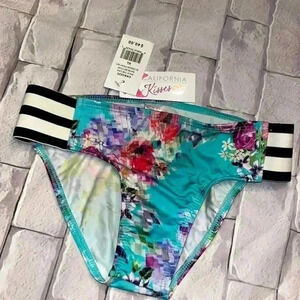 NEW CALIFORNIA KISSES bikini bottom